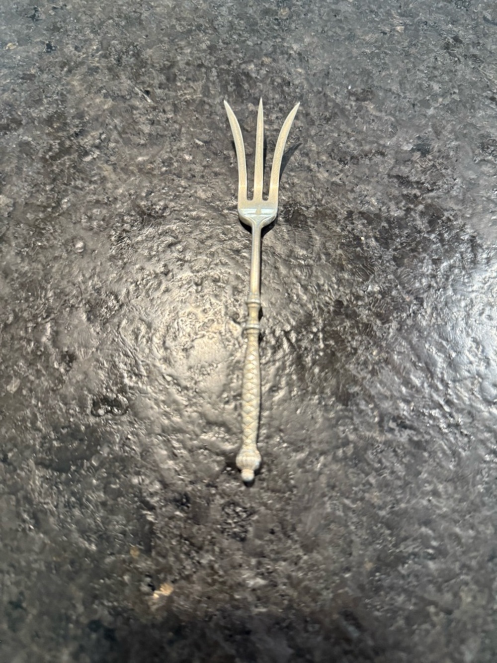 Gotham H. Sterling 824 Three-Prong Lemon Fork